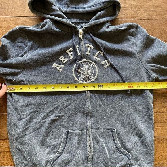 ✨50% OFF✨ Abercrombie & Fitch Hoodie - Picture 7 of 8